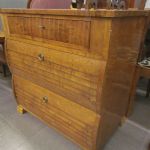 701 6296 CHEST OF DRAWERS